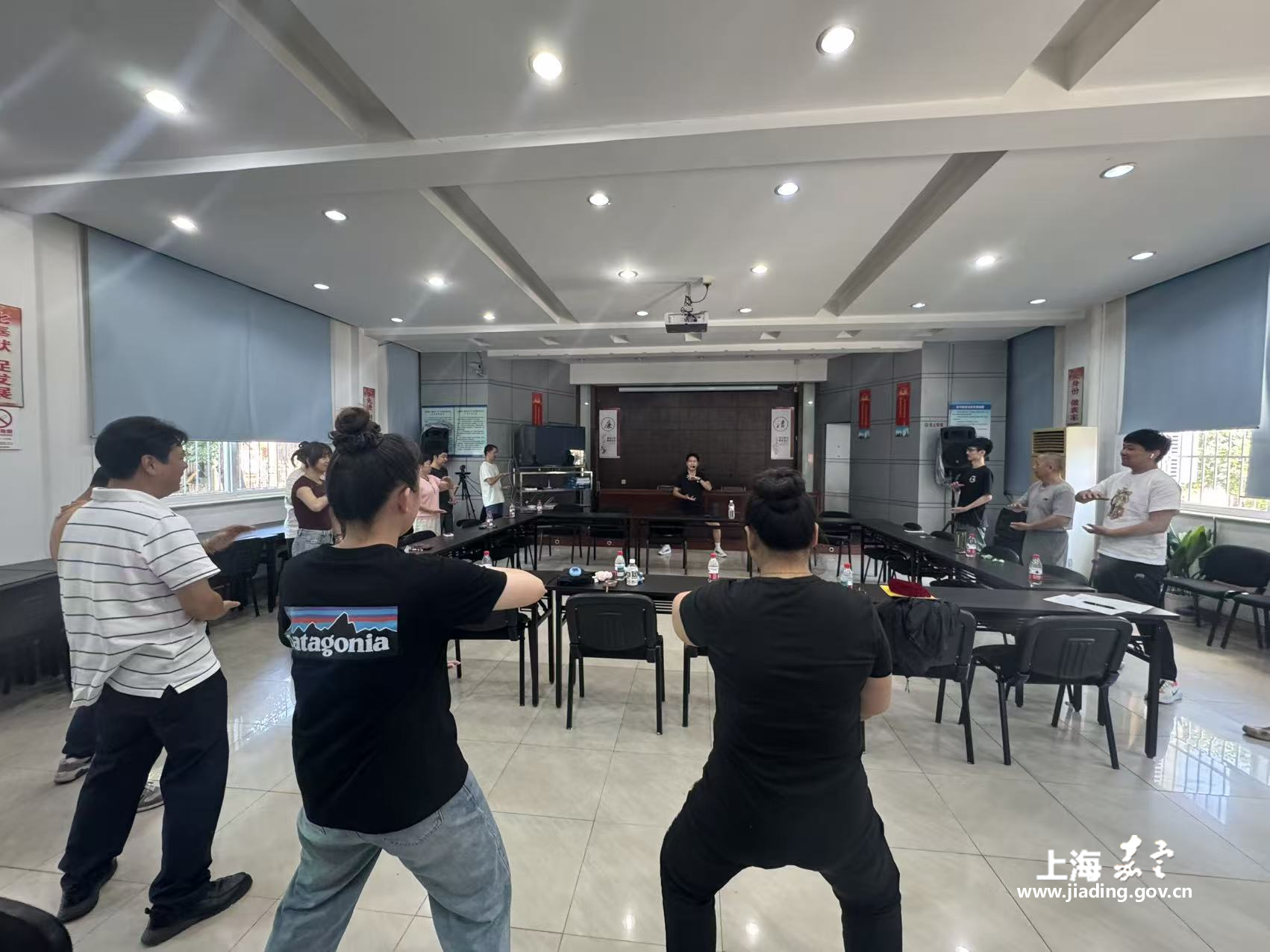 5b8b50402e4942e5832f3134a40af29c.png 5b8b50402e4942e5832f3134a40af29c.png