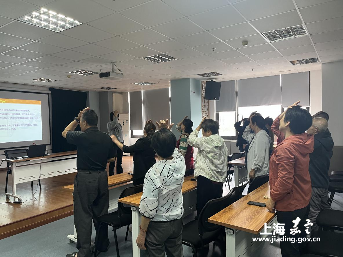 854b7c9d2e2148e79b6fd1f2c4f3d099.png 854b7c9d2e2148e79b6fd1f2c4f3d099.png