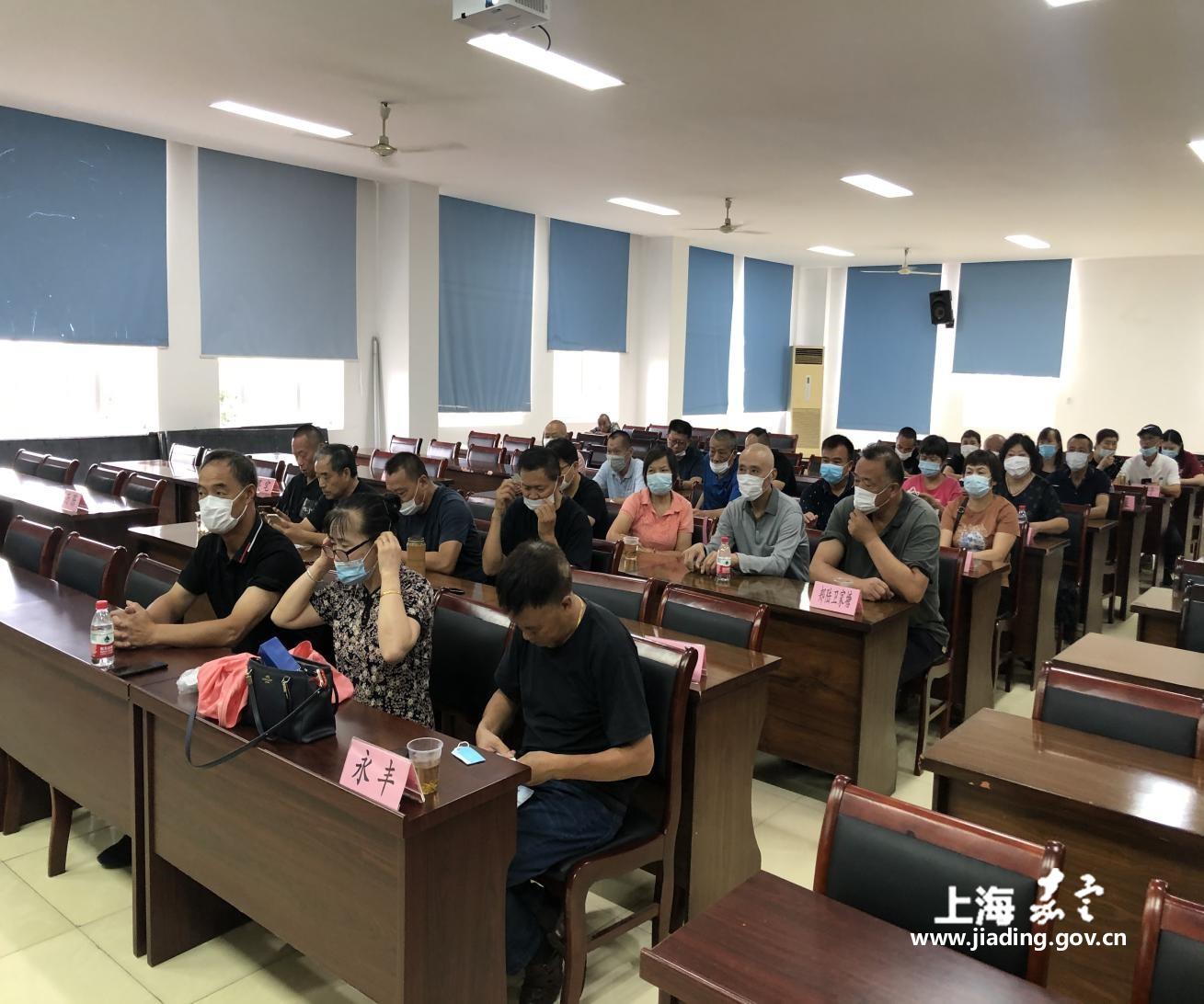 b498e0b852524302ba14a4cca3f285da.jpg b498e0b852524302ba14a4cca3f285da.jpg