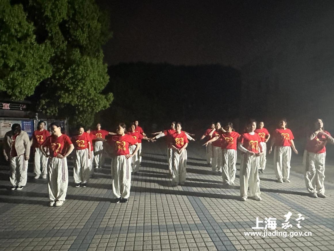 b71cb9ffc6f840168e1147ccd9cf414f.jpg b71cb9ffc6f840168e1147ccd9cf414f.jpg