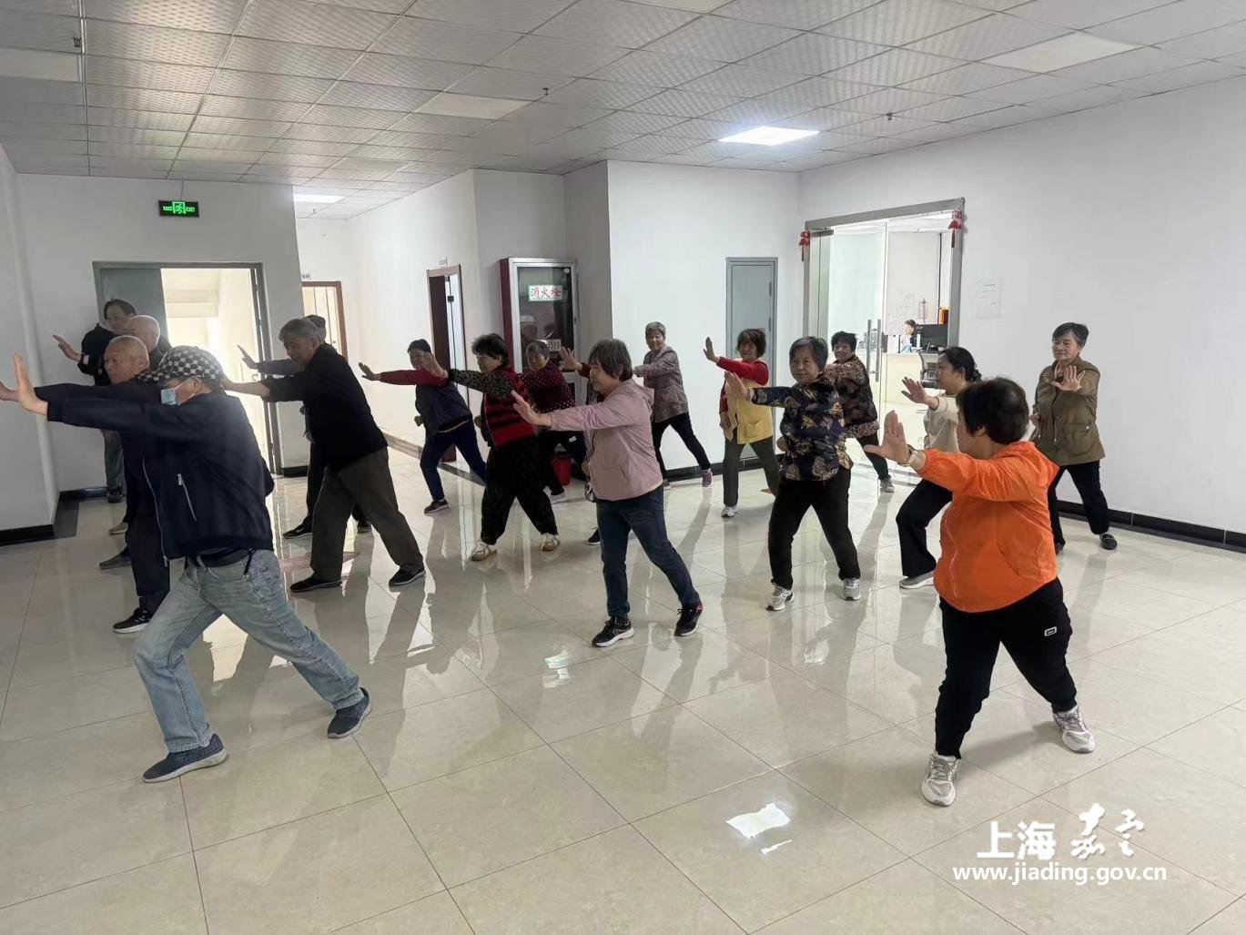 cfd8357c8b4d419980cde5709692f1cb.jpg cfd8357c8b4d419980cde5709692f1cb.jpg