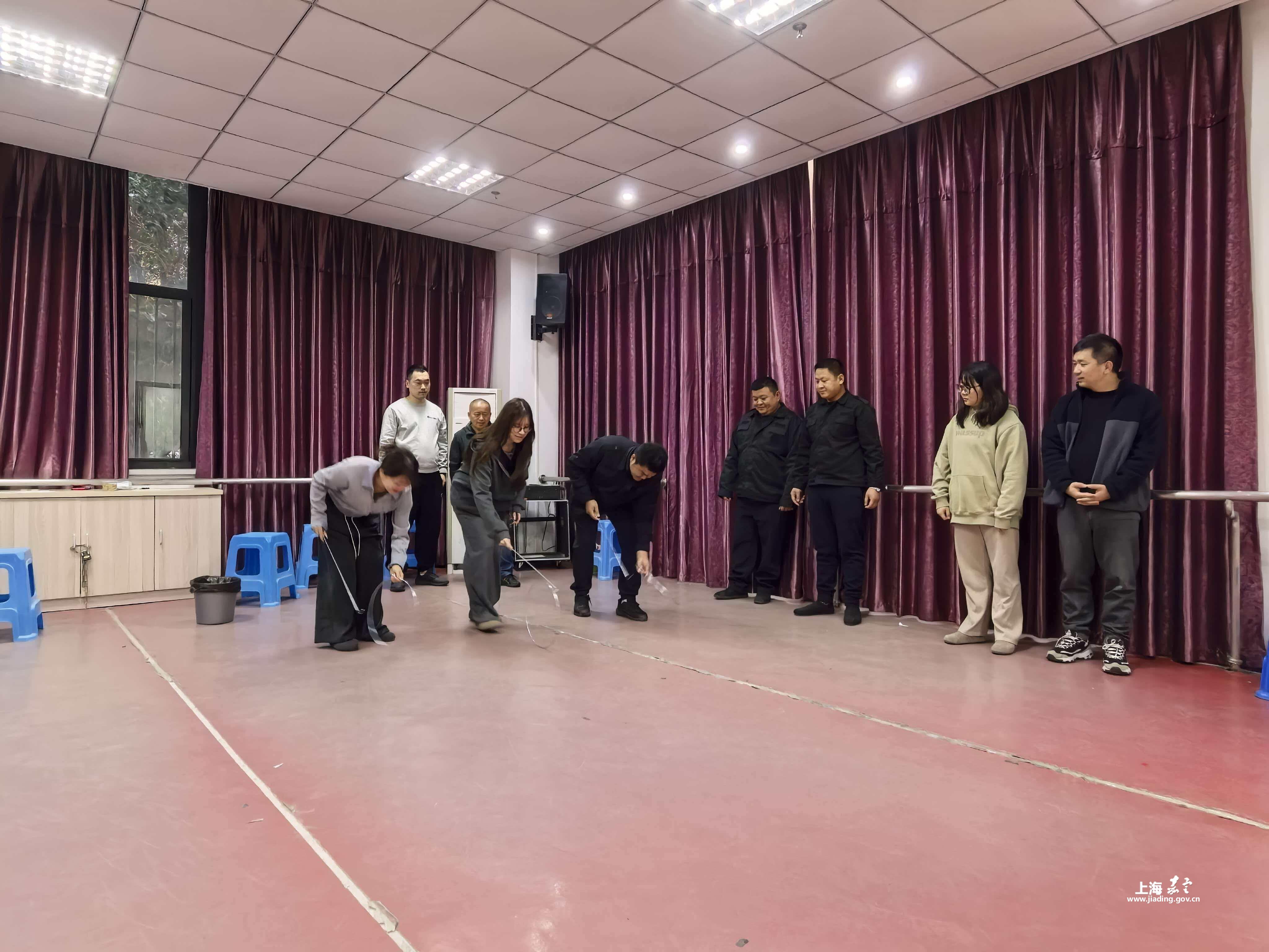 e6717330ccb64e69aa99a9bc361b4040.jpg e6717330ccb64e69aa99a9bc361b4040.jpg