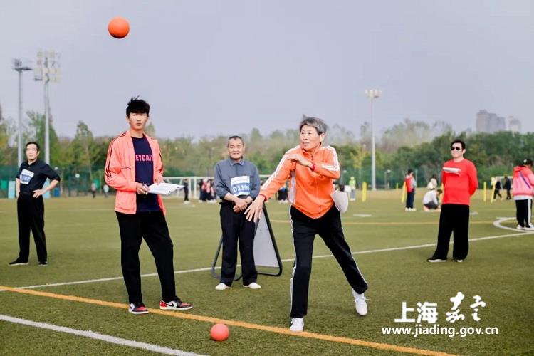 e6a2d0a49623415cb004a81ee99e8960.jpg