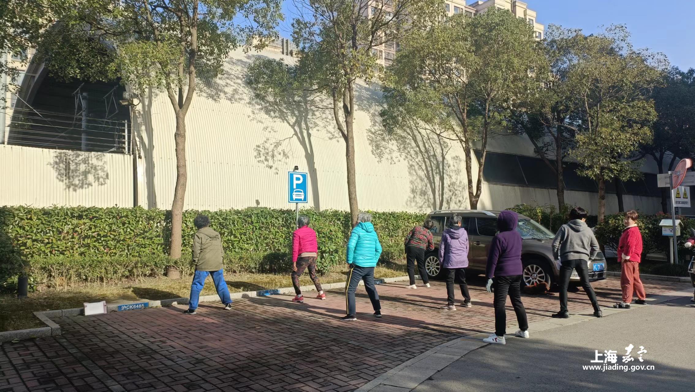 ec5293be3cf6451cb4e10c30b30e1c50.jpg